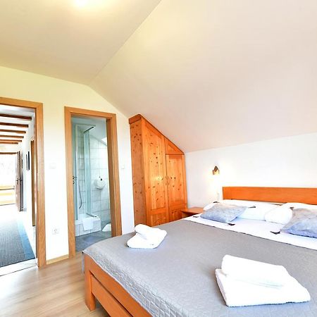 Guest House Family Dukic Rakovica Exterior foto